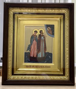 Икона «Петр и Феврония» в резном киоте Оренбург